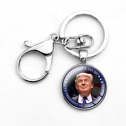 Trump 2024 Keychain with Clasp Classic round Glass Pendant Key Holder Keyring for Men Women